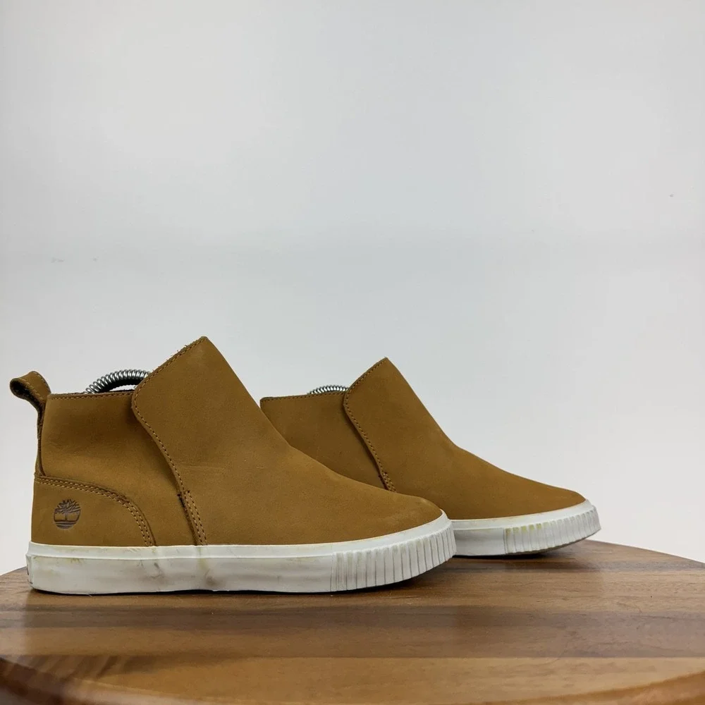 Womens Timberland‎ Skyla Wheat Leather Hi Top Shoes Sneakers Size 5.5 M GUC